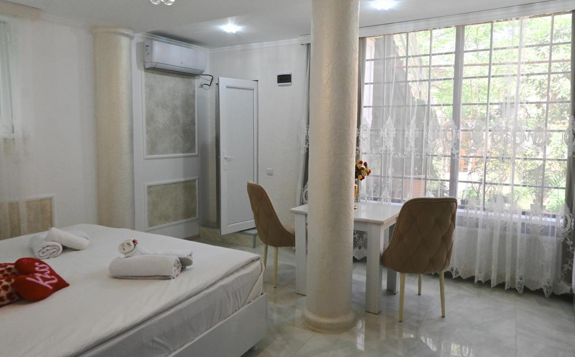 Jerusalem Merkaz Hotel Kutaisi Exterior photo