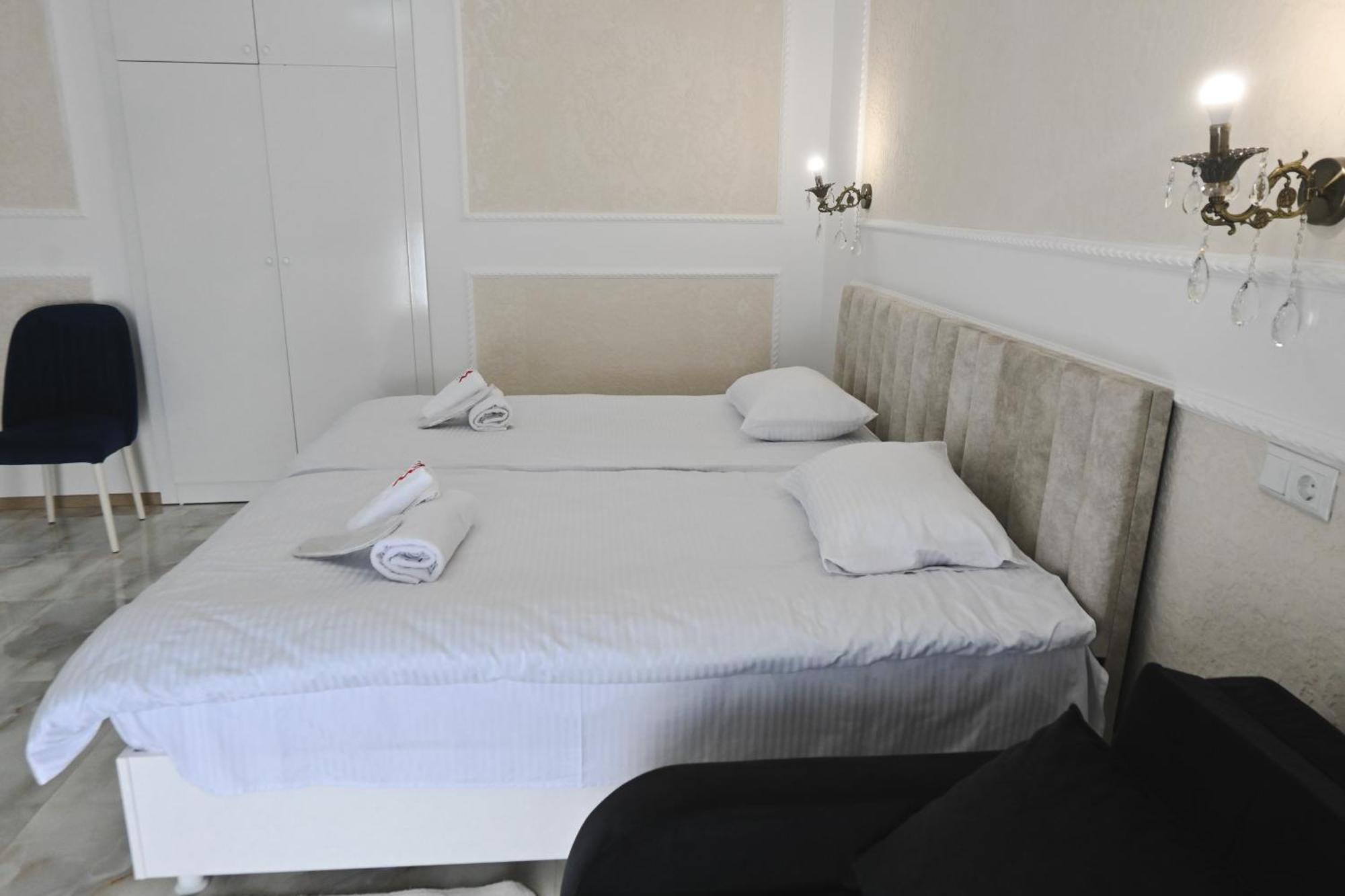 Jerusalem Merkaz Hotel Kutaisi Exterior photo
